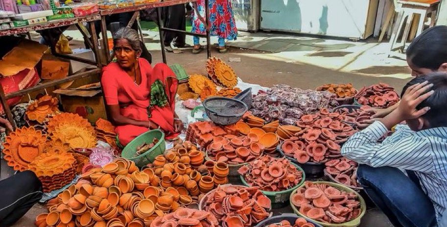 Buy from people like them 🙏🏻 not from those who want to destroy us.