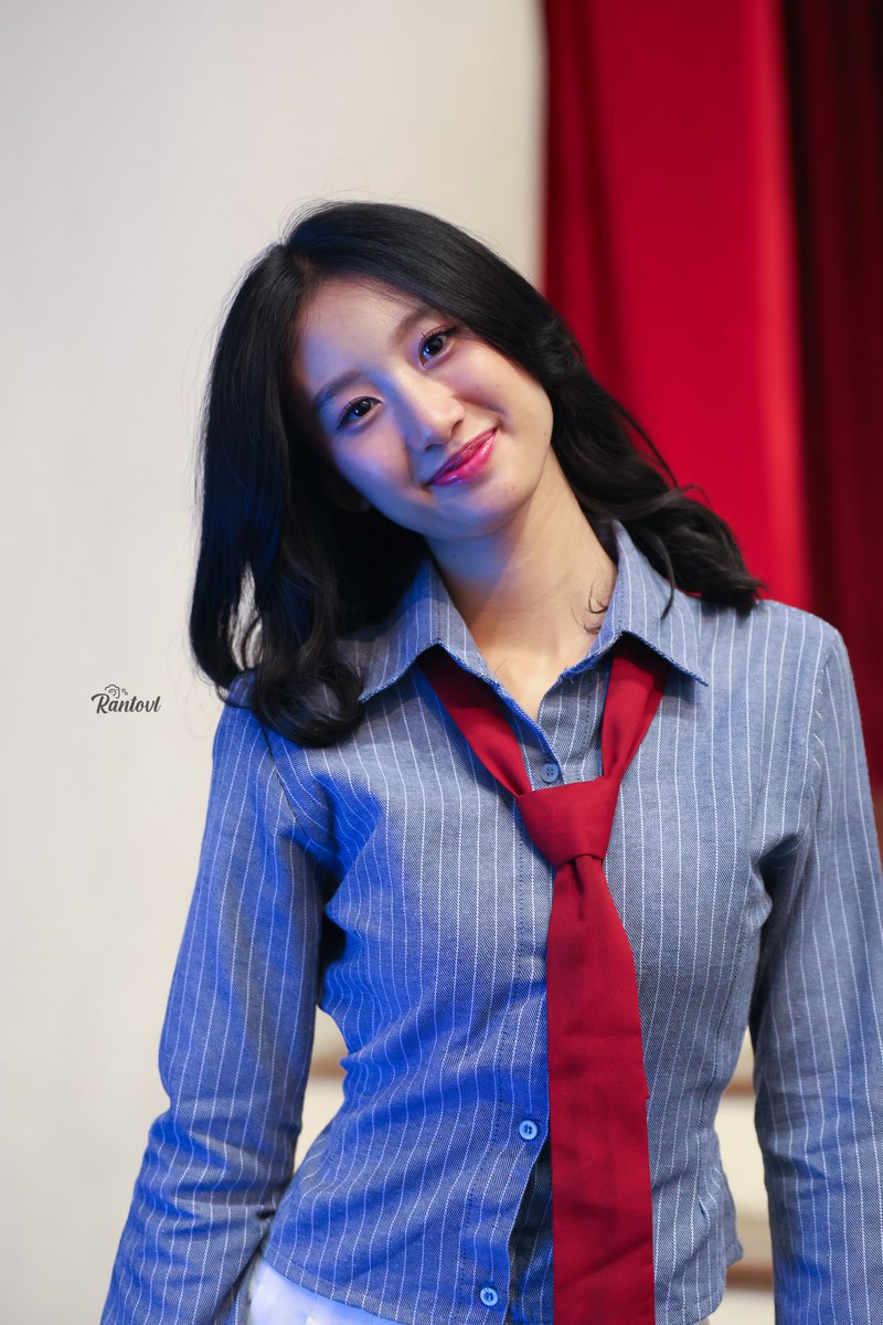 Rantovl's tweet image. Peaceful and happy! Hi Cal! @upgirlsCal01 💕

#CALive