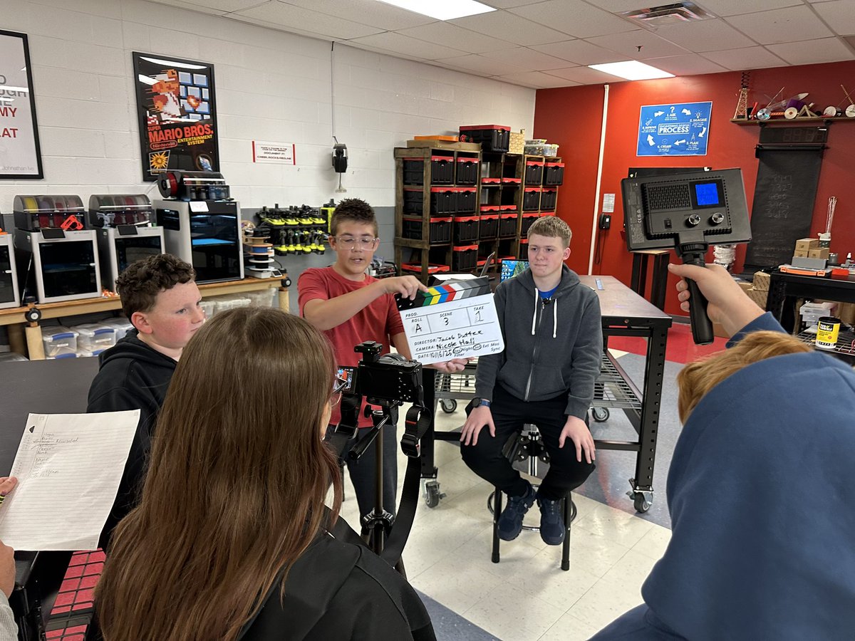 sc_robotics's tweet image. 🎬 Lights, camera, robots! 🤖
The SC Robotics video crew is filming team testimonials in 4K with pro gear—wireless mics, LED lights, and big creative energy for this year’s #BESTRobotics competition! 🚀@MCBestRobotics @BESTRobotics
#SCRobotics #STEM #BehindTheBots