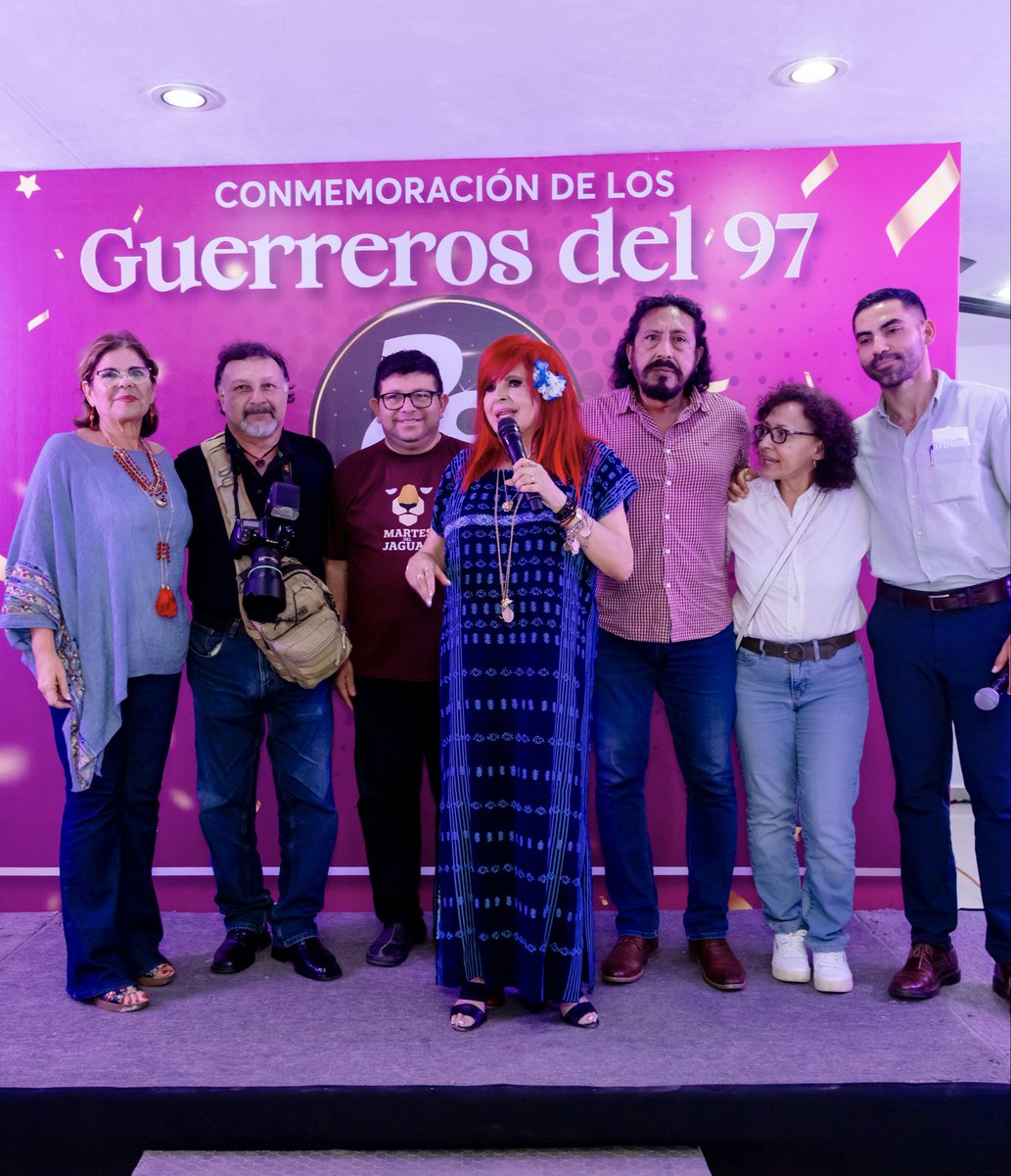 Reunirme con mis hermanos de lucha, los Guerreros del 97, es recargarme de energía; es recobrar la fuerza por la justicia social. 

Hoy recordamos las alegrías, la convivencia en los largos días de la resistencia civil, la primera en la historia de Campeche; pero también la