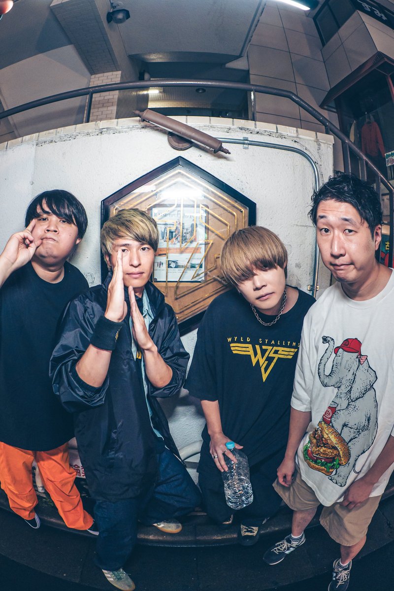 2025年10月16日 @下北沢 近松
Lailah 2nd mini album 「革命ノ狼煙」 Release
RAISE THE FLAG TOUR

&lt;-SET LIST-&gt;
1.Stay With Me
2.鳴り止まない
3.その声の鳴る方へ
┈┈┈┈┈┈┈
4.革命トレイル
5.プルメリア
┈┈┈┈┈┈┈
6.このまま

en.生きて

撮影:<a href="/ai_hasumi09/">𝐻𝒶𝓈𝓊𝓂𝒾 𝒜𝒾</a>
