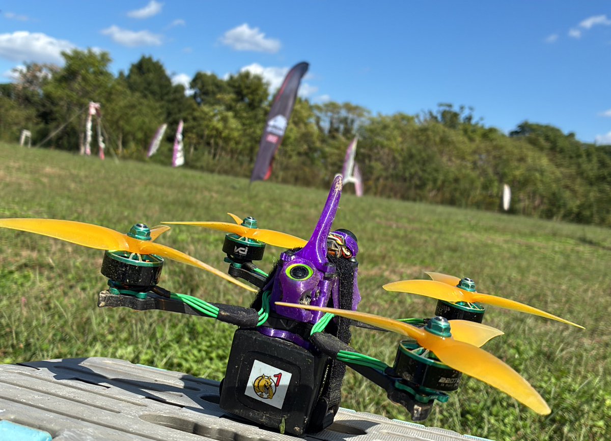 とよ@SNW🇯🇵 ドローンレーサー🛸💨 (@inukaidenkou) / Posts / X