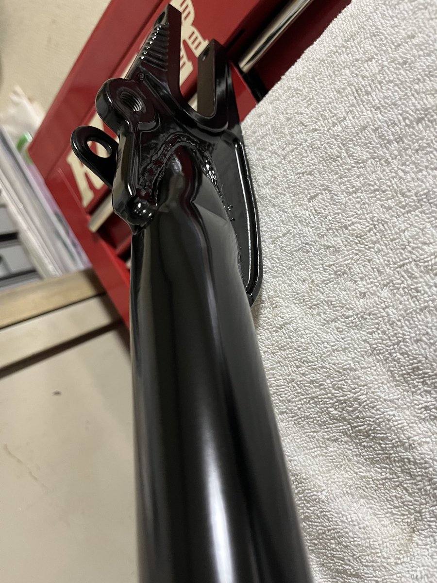 SMWORKS3's tweet photo. 🔥スイングアーム🔥
パウダーコート/ハーフマットブラック

※随時施工受付中！
#パウダーコート#粉体塗装
#ガンコート#結晶塗装
#セラミック塗装
#スプラッシュショット
#サンドブラスト
#ウェットブラスト
Smコーティング沖縄/新垣
https://t.co/cj9BuCJCpo
宜野湾市真栄原2-11-2
TEL098-988-8583 https://t.co/QqZgodmZc8