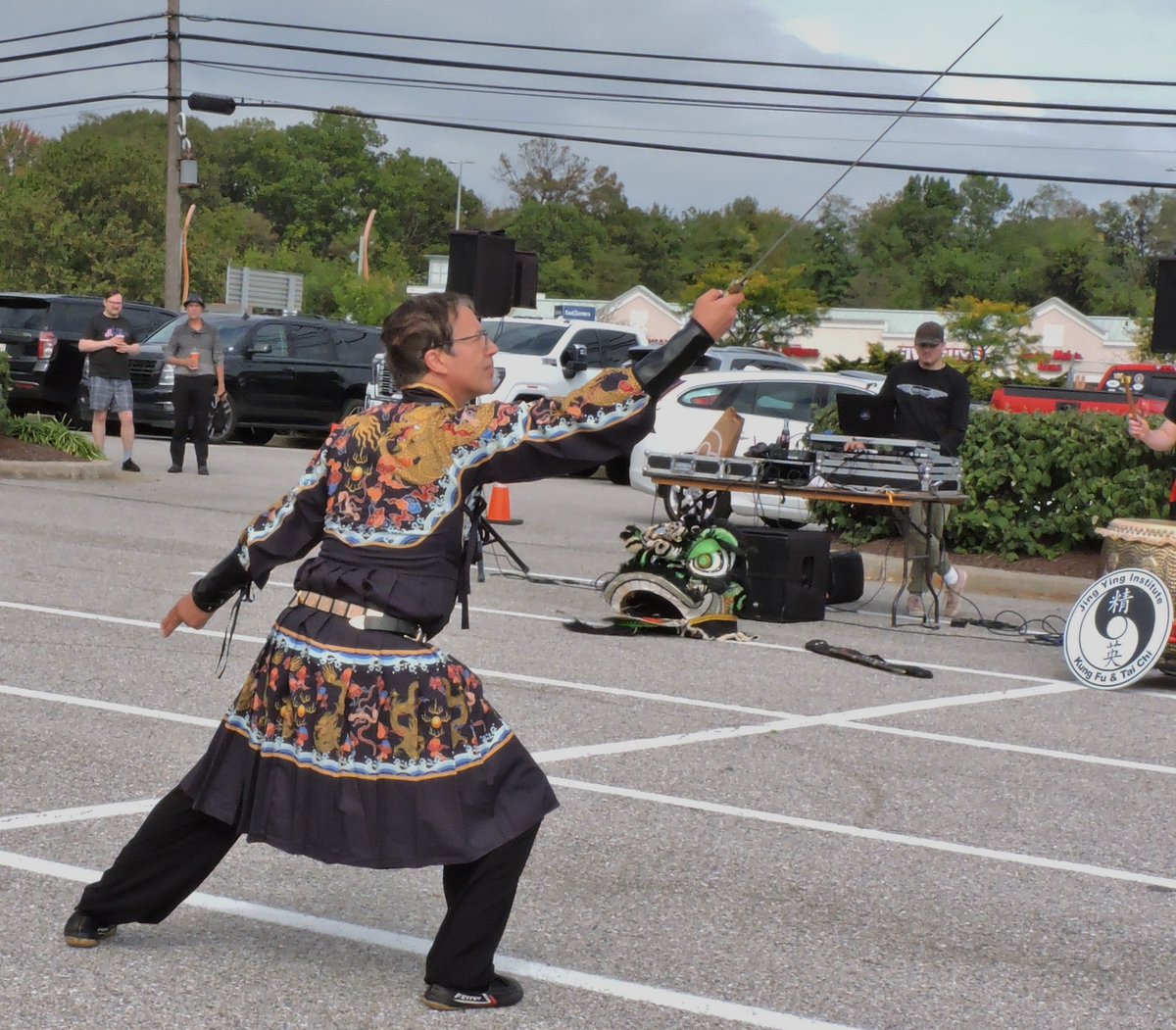 SharonLeeSays's tweet photo. @gspacc's SHOPTOBERFEST was cool.  @JingYingInst's Billy Greer was almost at striking performing a Tai Chi Sword demonstration as Fred Astaire dancing. SHOPTOBERFEST a great success, drawing dozens of vendors and big crowds – https://t.co/X4vD6WM6hB https://t.co/vnvl4PQXlk