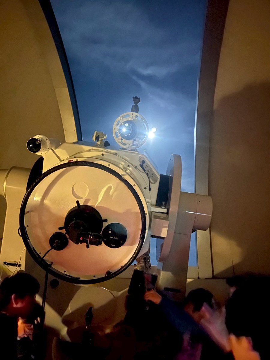 2025/10/4
以前会員がお世話になったしょさんべつ天文台へお邪魔させていただきました！

3時間ほど65cmの望遠鏡で土星や天王星、海王星などの外惑星、星雲や月などの観測を行いました🌙
閉館後にも関わらず天文台を開けてくださったしょさんべつ天文台の方々、本当にありがとうございました...!🙌🏻