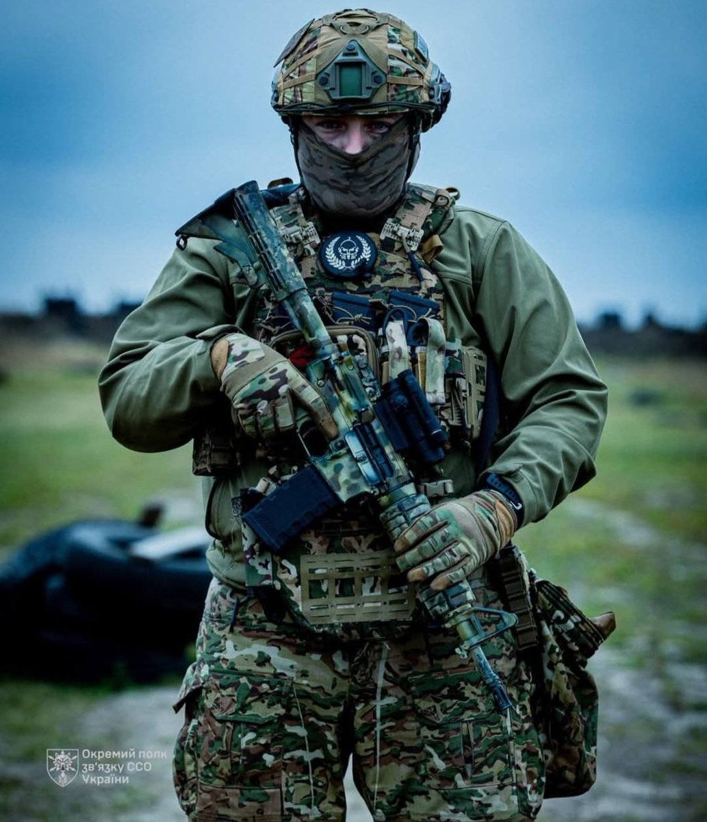 Нехай сьогодні здійсняться ваші плани, а день пройде спокійно, без повітряних тривог, буде тепло і затишно в родині, прийдуть добрі новини та пощастить...
Раночку, шановні !
І нехай повернеться до к@ц@пів все те горе, яке вони заподіяли нам !