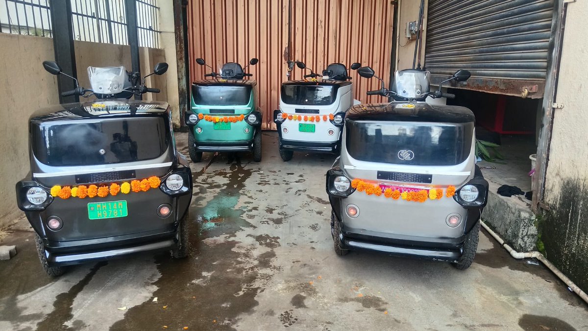 Aditya_SantoH's tweet image. Our team internally discussed a lot about the first four colours of our micro-EVs. What&apos;s your pick?

1. White - It naturally flown into our heads. It is a colour that people trusted and loved from generations. It gives them a good canvas to tell a story and decorate.

1/n