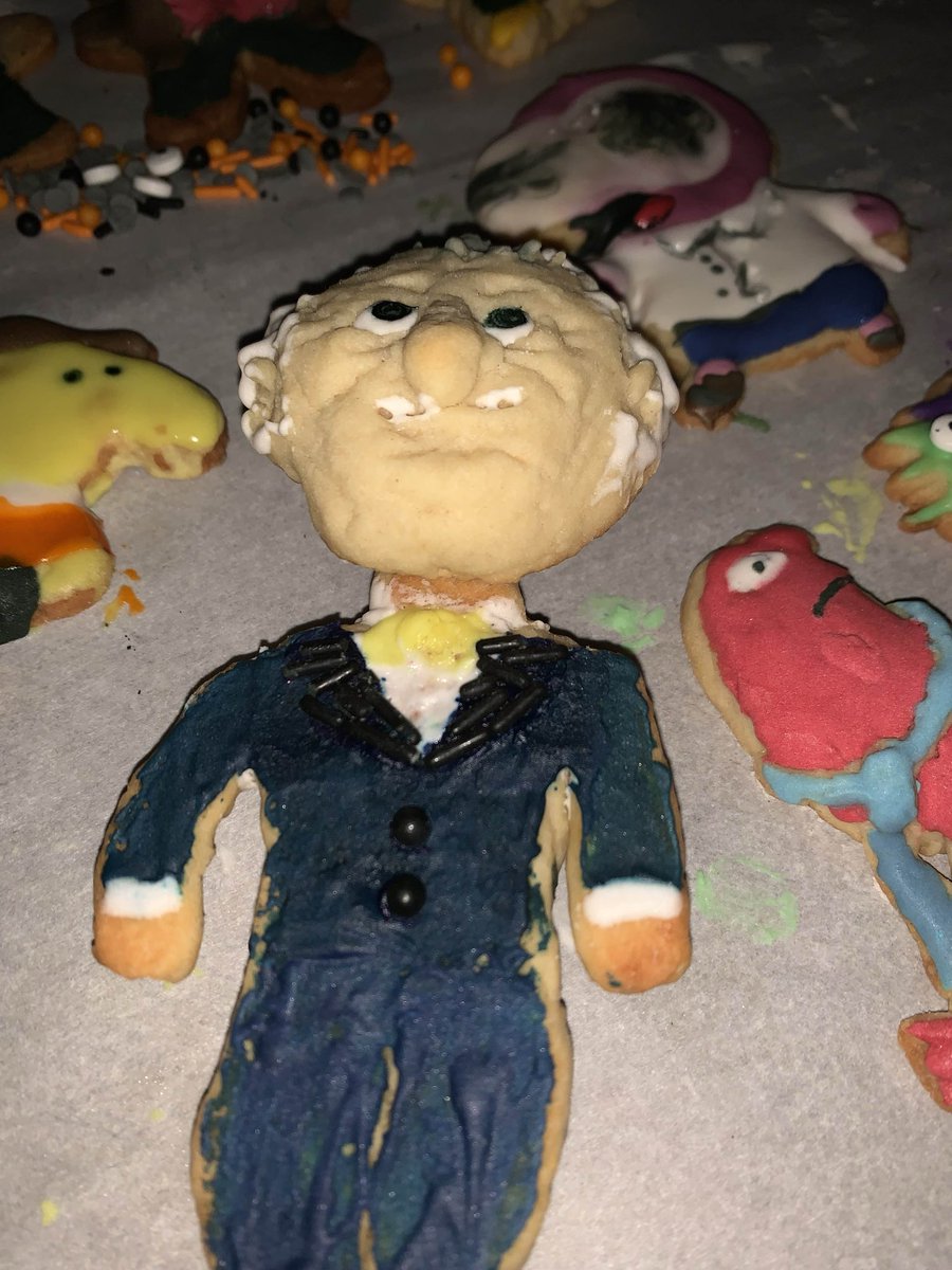 OrganBean's tweet image. another year another tag yourself as our halloween cookies 🙂‍↕️ ft the smiling friends