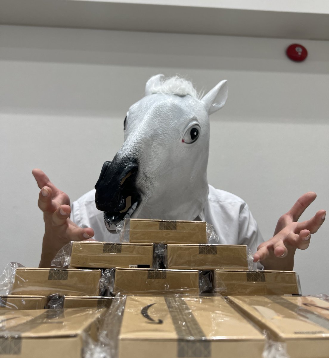 🎁プレゼントキャンペーンで開催しておりました、
Amazonギフト券が会社に届きました！

改めまして、ご当選おめでとうございます✨

今後も、皆さまに喜んでいただけるようなプレゼント企画を随時開催してまいりますので、ぜひお見逃しのないようチェックしてくださいね！