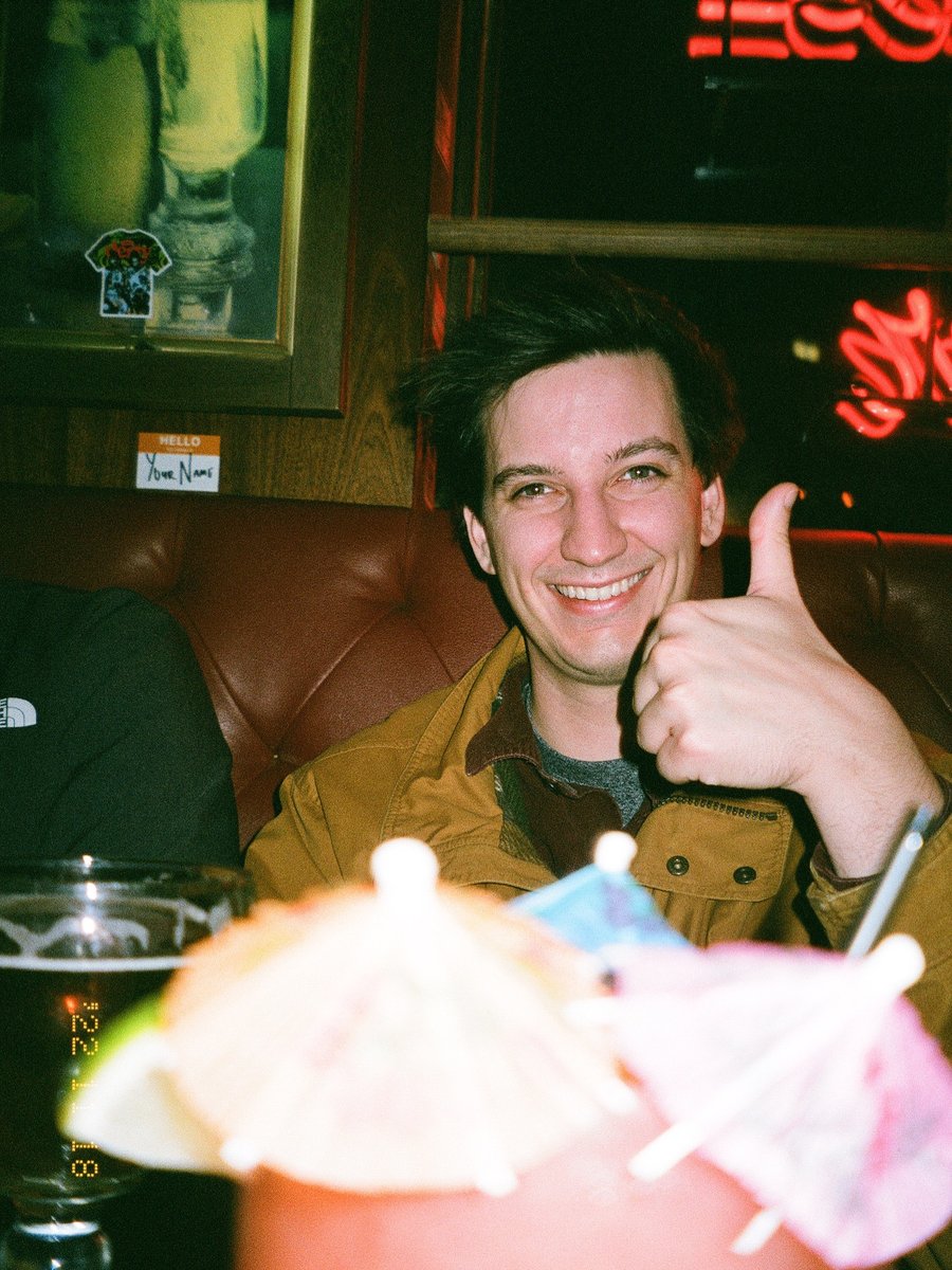 supnice_'s tweet image. COMPANION is out now!!!

75 minutes of high energy music centering on friends, family and gratitude

This silly artform means a lot to me, you can read that in more detail on soundcloud or instagram

Lfggggggg