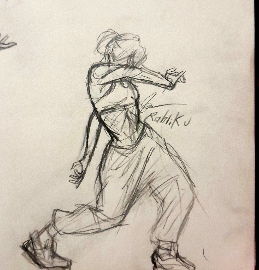 LirahkuMJ8's tweet image. Algunos intentos de mejorar en la anatomía usando referencias de pinterest #Myart #Traditionalart #anatomy #drawings #sketches