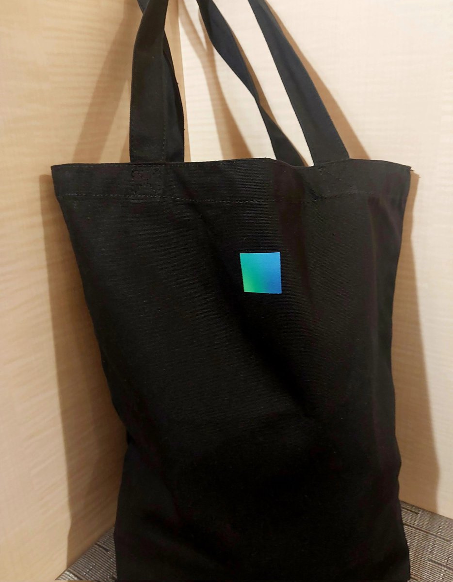 chisa818125's tweet image. CEATEC SONYさんのブースでもらったノベルティバック シンプルで良き✨

 #CEATEC2025  #SONY