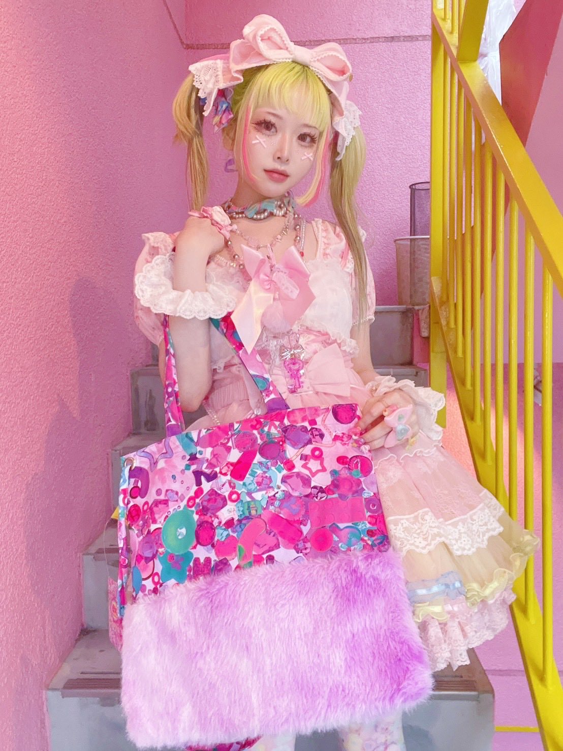 6% DOKIDOKI カラフルライオットパステルワンピ♡原宿系 6% DOKIDOKI カラフルライオットパステルワンピ♡原宿系 - メルカリ