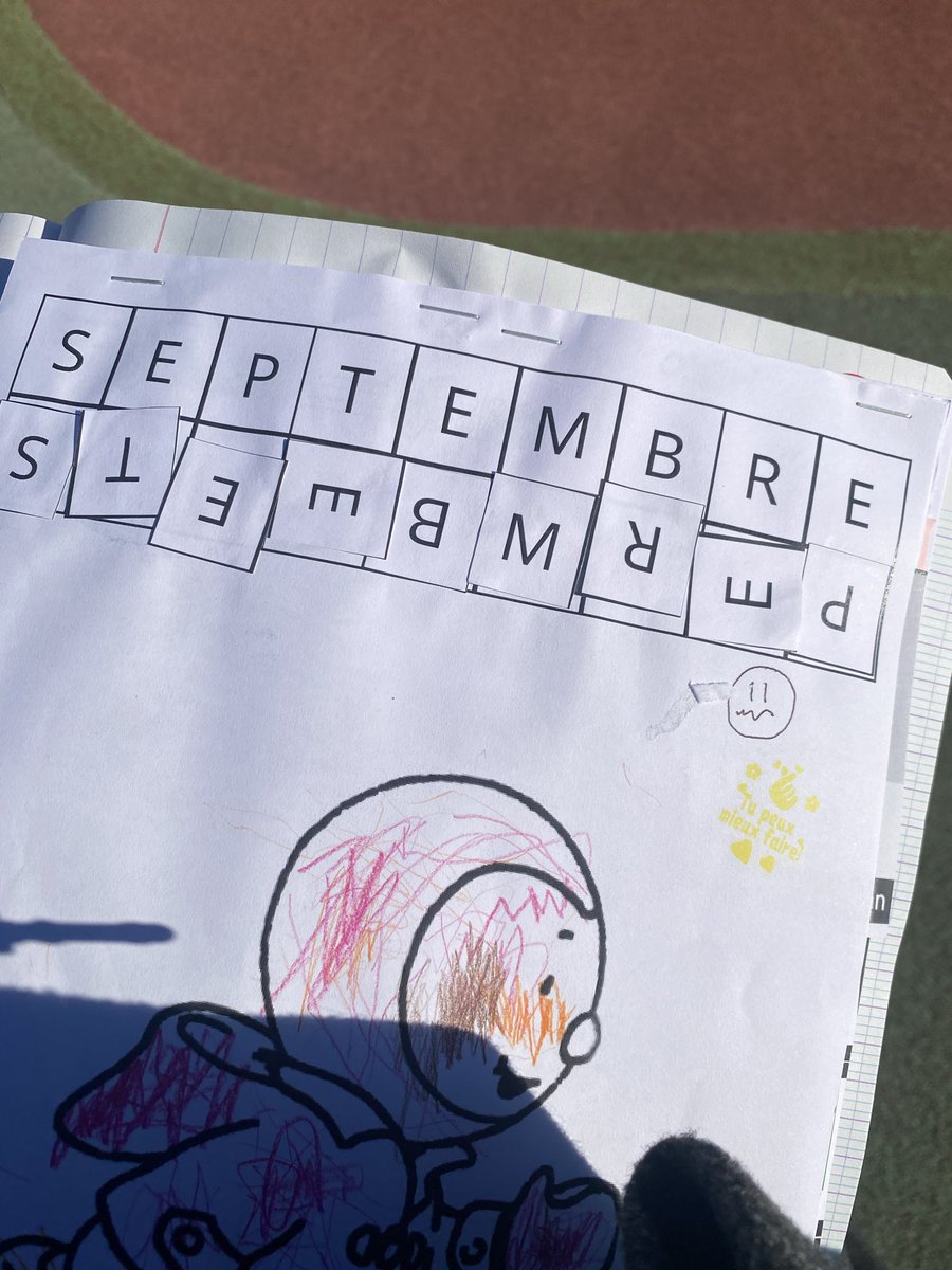 _Rahbibi_'s tweet image. J’ai qu’un fils et il est debile 
Jvs me tuer