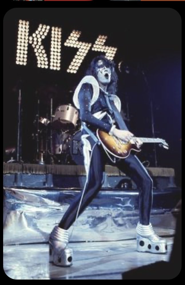 tmcm6871's tweet image. R.I.P. Ace Frehley from KI⚡️⚡️