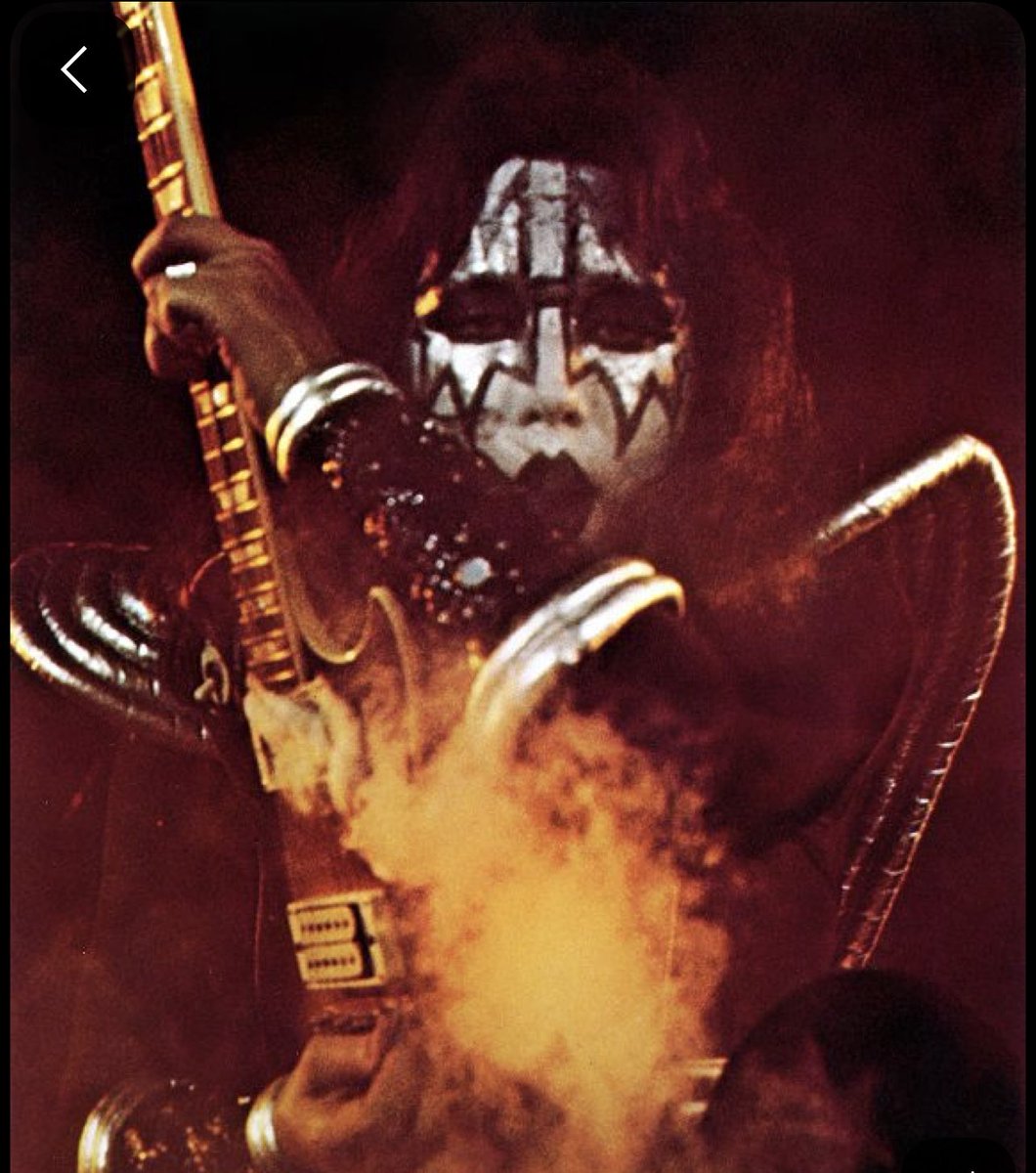 tmcm6871's tweet image. R.I.P. Ace Frehley from KI⚡️⚡️