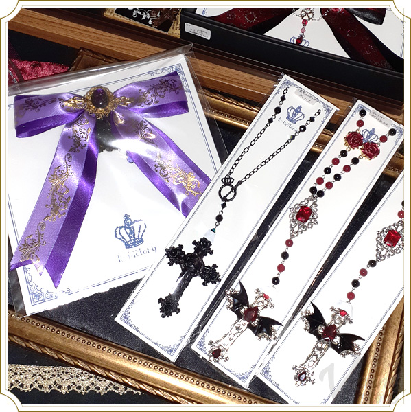 Venerdi store|神戸の雑貨屋|ハンドメイドと輸入品@4月ROSEfair🥀5月真夜中の (@venerdi_store) on Twitter photo ✡️人気アイテム再入荷&新作
ゴシックファンタジーで即完売したロザリオ…黒を追加し再入荷
さらに新色パープルのリボンブローチも登場
ハロウィンをさらに楽しめるアイテム探しにきてください
✡️10/4(土)-10/31(金)
#吸血鬼の集い
<a href="/kfactory7/">むつみ*11/15デザフェスL-261,2</a> 様の新作通販は順次掲載します
venerdi-store.com/shop/k-factory… ✡️人気アイテム再入荷&新作
ゴシックファンタジーで即完売したロザリオ…黒を追加し再入荷
さらに新色パープルのリボンブローチも登場
ハロウィンをさらに楽しめるアイテム探しにきてください
✡️10/4(土)-10/31(金)
#吸血鬼の集い
<a href="/kfactory7/">むつみ*11/15デザフェスL-261,2</a> 様の新作通販は順次掲載します
venerdi-store.com/shop/k-factory…