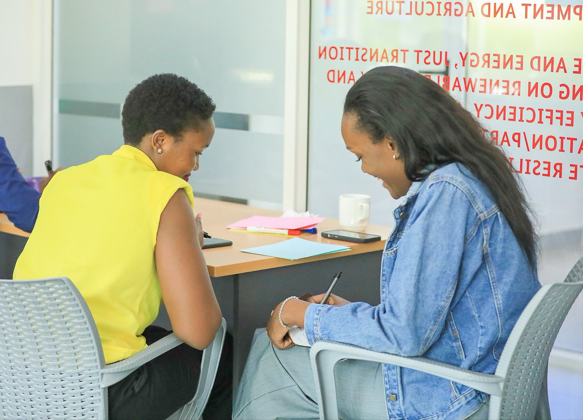 DaisyAgaba9's tweet image. I am deeply grateful to @GCSP_Uganda and @WACSOF for this great opportunity without their support, this journey from learning to mentoring would not have been possible. 🥂✍🏼
#GIZ #CapacityBuilding #PeerLearning #DigitalSkills #SocialMediaWriting #DigitalMarketing #Photography