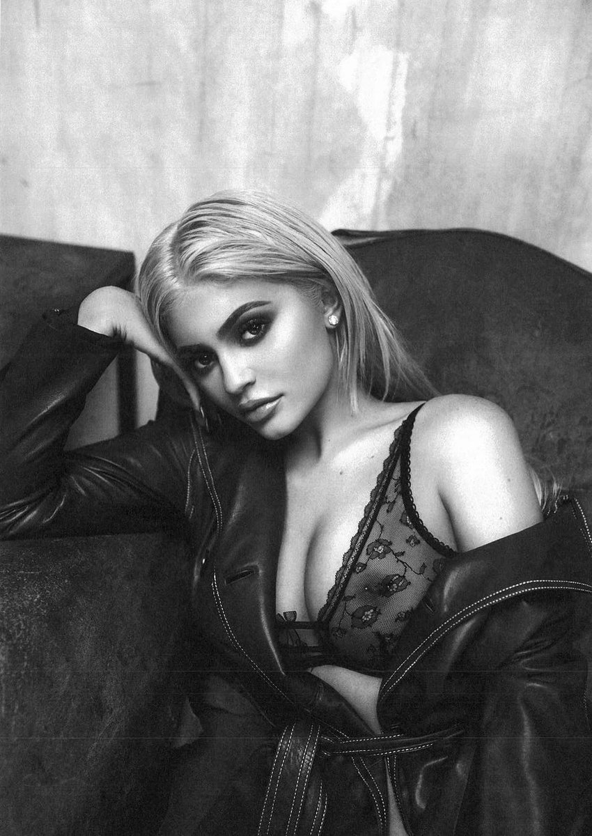 Kylie by Sasha Samsonova.