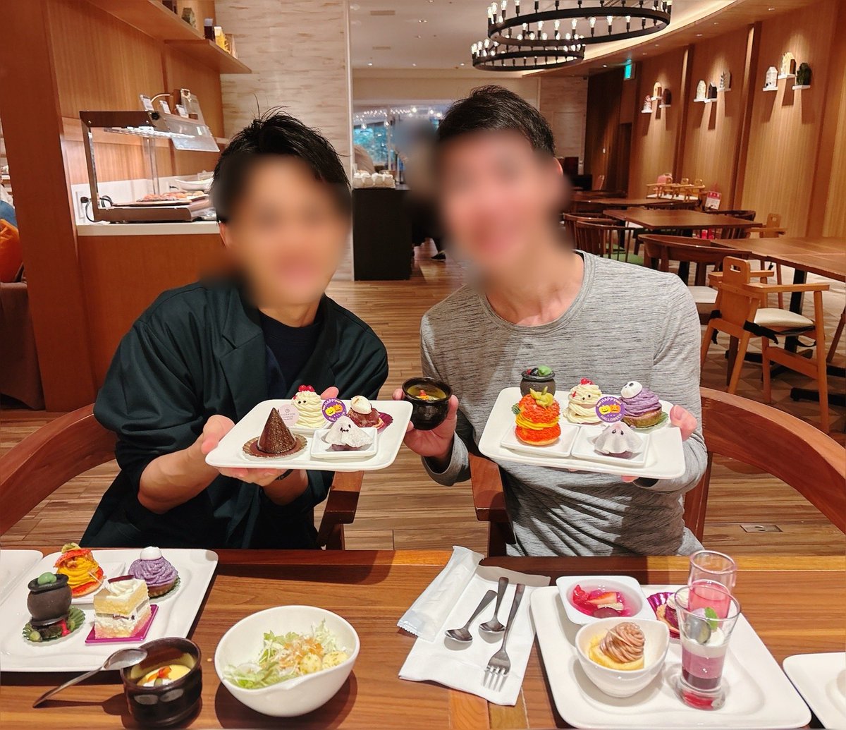 定期の平日スイーツブッフェ会🍨
ゆーき君、あゆむ君、ありがとう〜✨
<a href="/tk21407511/">あゆむ</a> 
<a href="/Yuki___yukidayo/">ゆーき🦔</a> 
<a href="/UniformKaito/">カイト🐌</a>