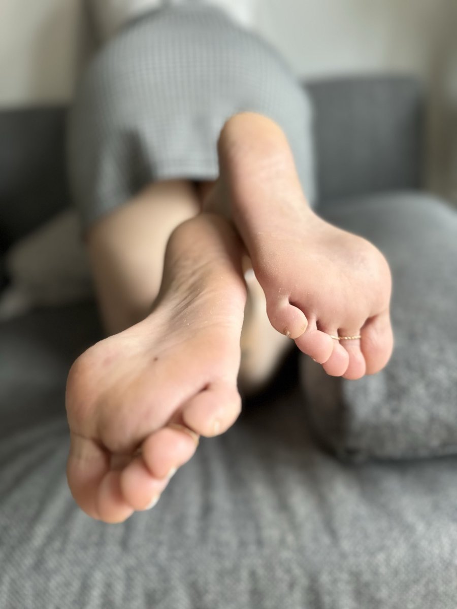 A glance down, a soft curve.
You understand what not to touch.🤫

<a href="/modelssecret_/">MyFeetish</a>