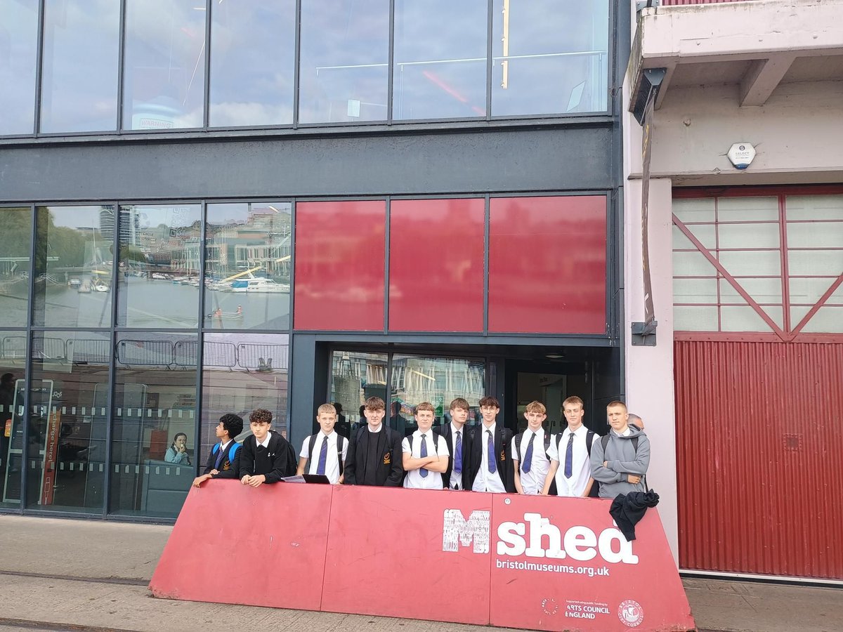 St. Luke's C of E School (@stlukescofe) on Twitter photo Year 10 Geographers hit Bristol Harbourside for their GCSE fieldwork, exploring 6 sites and investigating the success of its regeneration. Of course, lunch at the regenerated restaurants was their favourite part. 🍴📊 #GeographyFieldwork #BristolHarbourside #GCSEGeography Year 10 Geographers hit Bristol Harbourside for their GCSE fieldwork, exploring 6 sites and investigating the success of its regeneration. Of course, lunch at the regenerated restaurants was their favourite part. 🍴📊 #GeographyFieldwork #BristolHarbourside #GCSEGeography