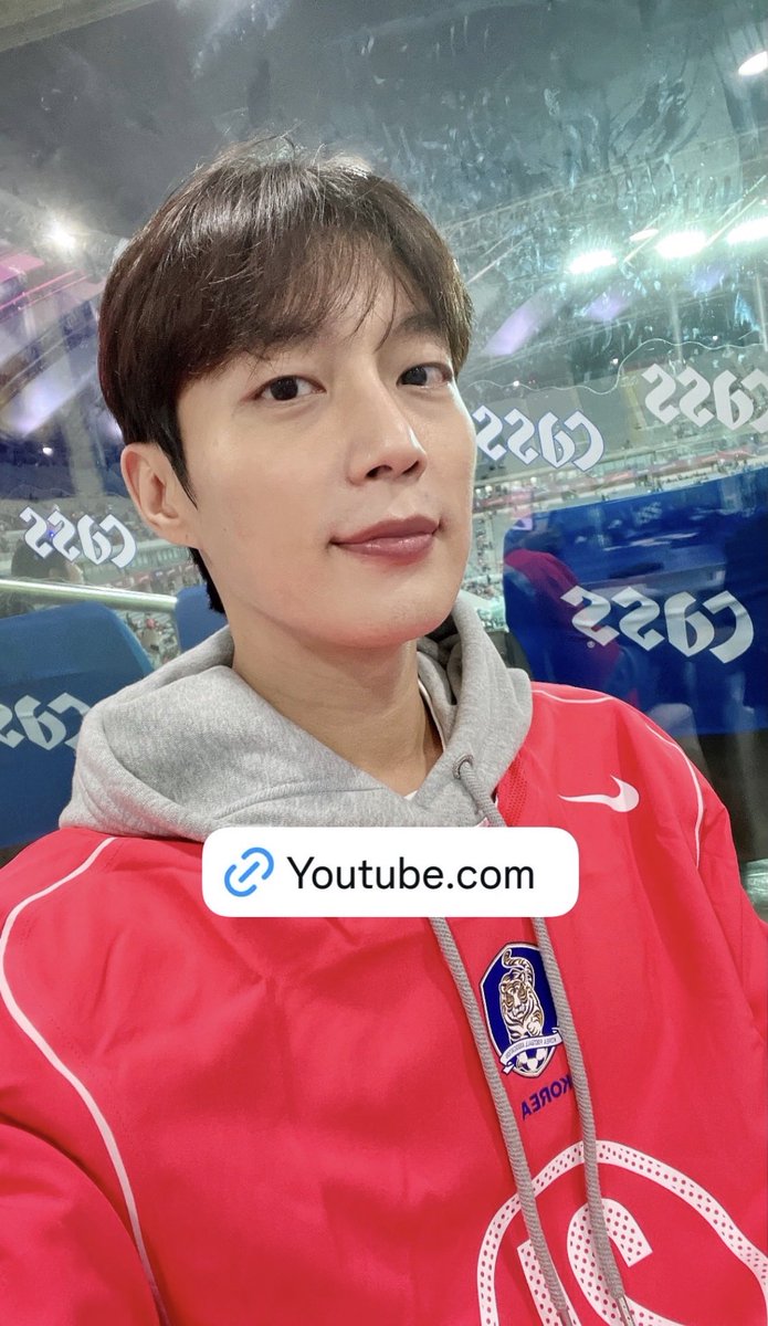 251017 두준 인스타스토리 뚜스토리💙
#하이라이트 #비스트 #윤두준 #두준 #YOONDUJUN

youtube.com/shorts/YqP4oB_…