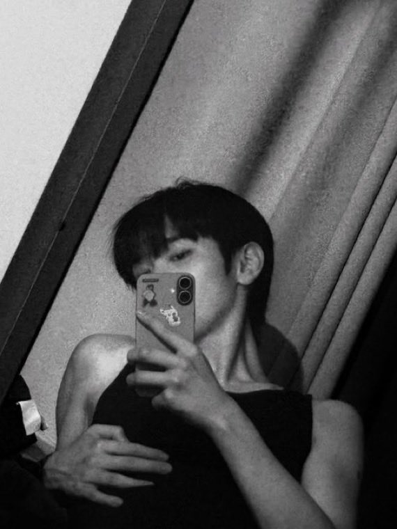 ... 진짜 연상 과시 미쳤다