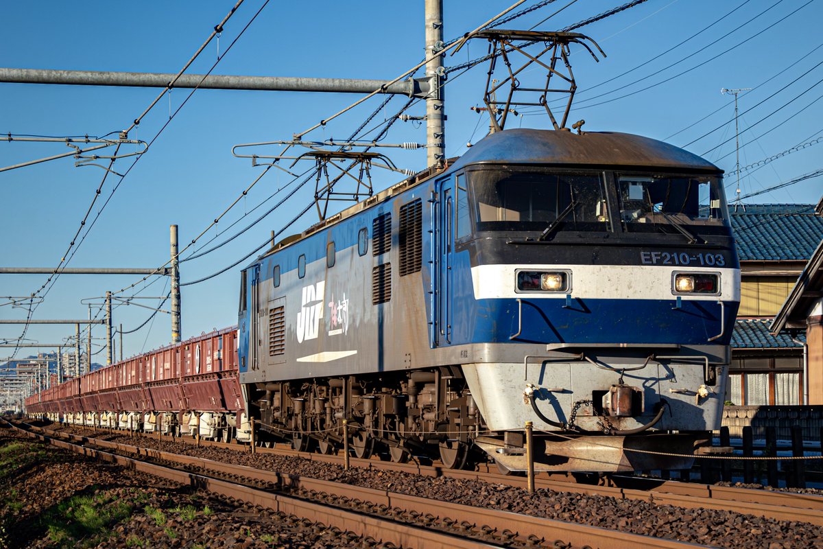 2024/11/09
5782レ
EF210-103

定時でした