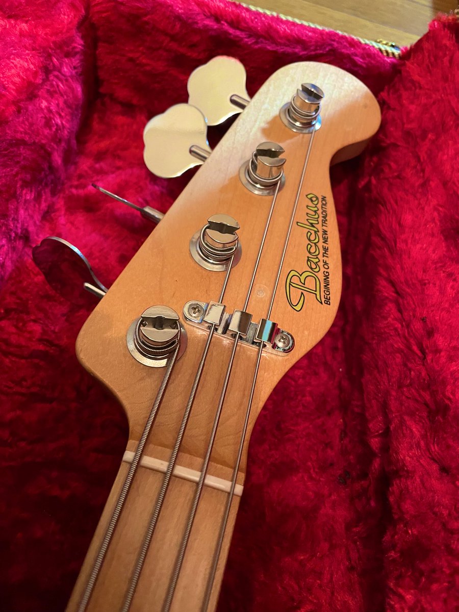 完成しました。 Bacchus BJB-98 JIRO MODです。 そのまま使っても評価