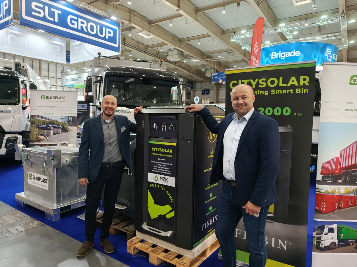 Poleco - Targi Ochrony Środowiska  już za nami.
Prezentowaliśmy produkty które pomagają w utrzymaniu estetyki miejsc gromadzenia odpadów komunalnych.
Wszystkim odwiedzającym bardzo dziekujemy za poświęcony czas.
elkoplast.pl/citysolar-smar…
#smartcity #pojemniki #segregacja #recykling