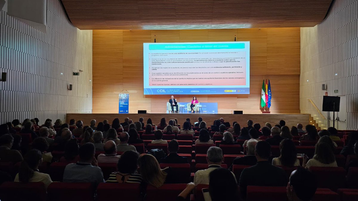 En el #CCIL25, <a href="/BeatrizVigo/">Bea Iglesias Graña</a> de <a href="/MADRID/">Ayuntamiento Madrid</a> y <a href="/GRidruejo/">Guillermo Ridruejo</a> de <a href="/tcu_es/">Tribunal de Cuentas de España</a> analizan cómo la #AuditoríaOperativa 💪 fortalece el control local.

👌Evaluar para mejorar.

#GestiónPública #ControlInterno