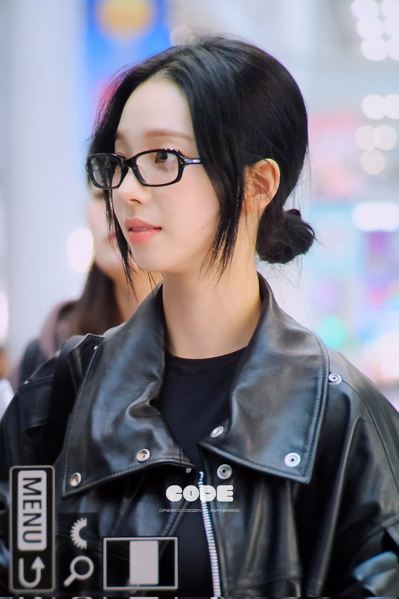 code000411's tweet image. 251017 ICN

#카리나 #Karina #에스파 #aespa