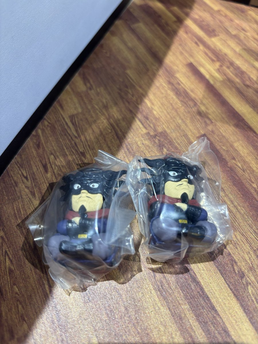 LAN_sysk_'s tweet photo. 【交換】まちぼうけ　キングダム　ガチャガチャ

譲: 王翦 ×2 

求: 桓騎、楊端和、バジオウ

メルカリ・ラクマ・郵送でのお取引希望。
検索からもお気軽にお声がけください！ https://t.co/gYVFHFnBCH