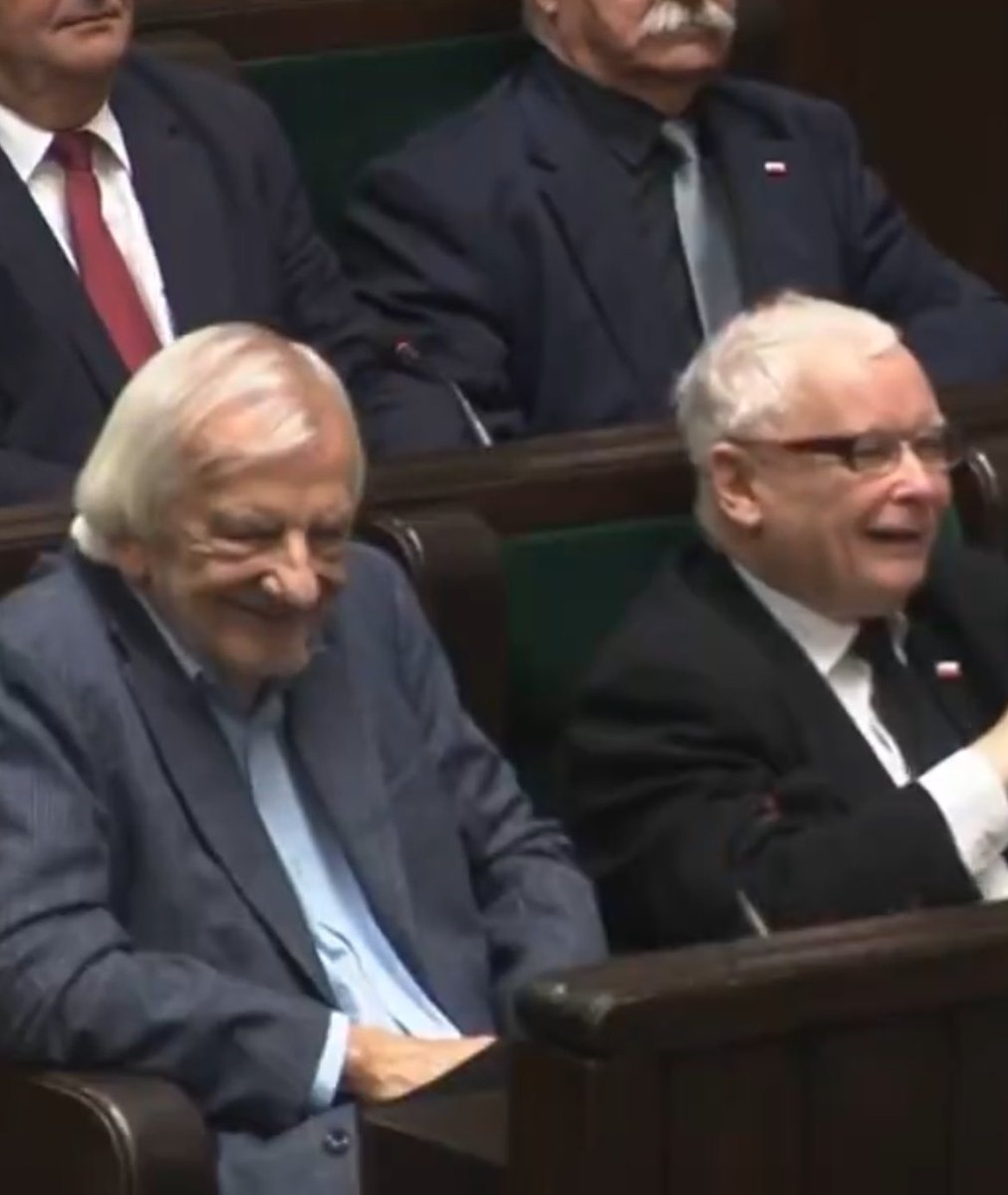 Taką dziś mamy Polskę, Poseł <a href="/KonradFrysztak/">Konrad Frysztak</a> mówi do Kaczyńskiego o aferach PiS, ci się śmieją, z niego, z nas. Tego nie daruję ludziom którzy rządzą.
