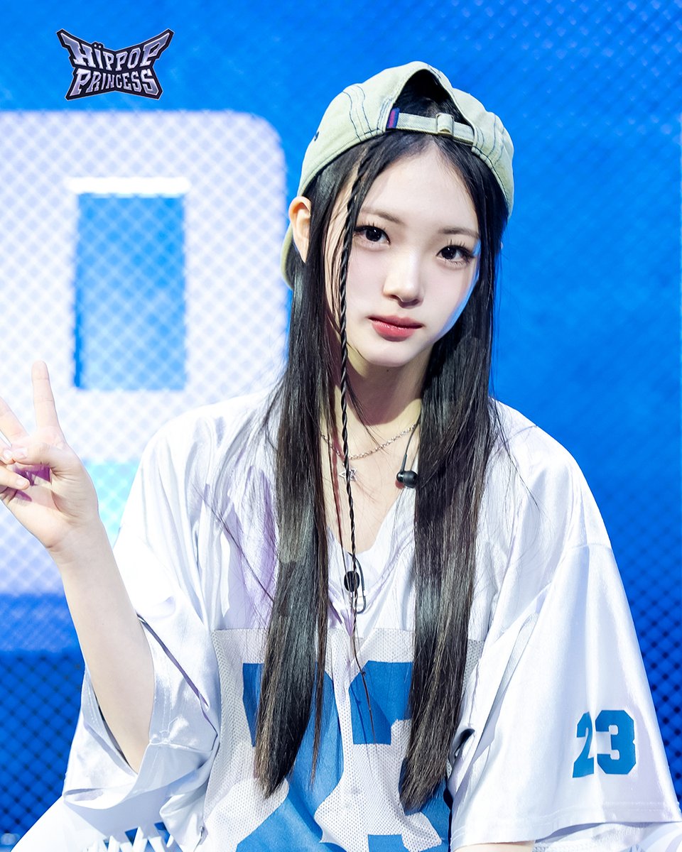 hippopprincess_'s tweet photo. [#HIPPOPPrincess] 自己紹介サイファー | ビハインドショット📸

DJ! Pop the Beat! 🎤♫✮⋆｡˚
熱かった 「自己紹介サイファー」 のビハインド
#ミンジホ #ナムユジュ #リュハジン #シンユギョン

𝙈𝙖𝙠𝙚 𝙮𝙤𝙪𝙧𝙨𝙚𝙡𝙛. 𝙈𝙖𝙠𝙚 𝙢𝙮𝙨𝙚𝙡𝙛.

新しいアイデンティティ「HIP POPグループ」の誕生
<Unpretty Rapstar : HIP POP Princess>
毎週 (木) 22:02〜 U-NEXT配信

#힙팝프린세스 #HipPopPrincess #엠넷 #Mnet
#HipPop #힙팝 #ヒポプリ
