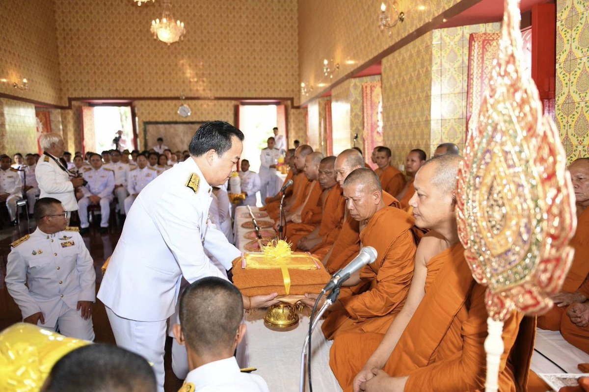 ExatWebmaster's tweet image. 🚩กทพ. ถวายผ้าพระกฐินพระราชทาน ประจำปีพุทธศักราช 2568🙏
🔎เว็บไซต์ : exat.co.th
#ทางพิเศษเพื่ออนาคตที่ยั่งยืน
#องค์กรนวัตกรรมเพื่อการเดินทางและคุณภาพชีวิตที่ดีขึ้น
#อัปเดตเรื่องราวกับการทางพิเศษแห่งประเทศไทย