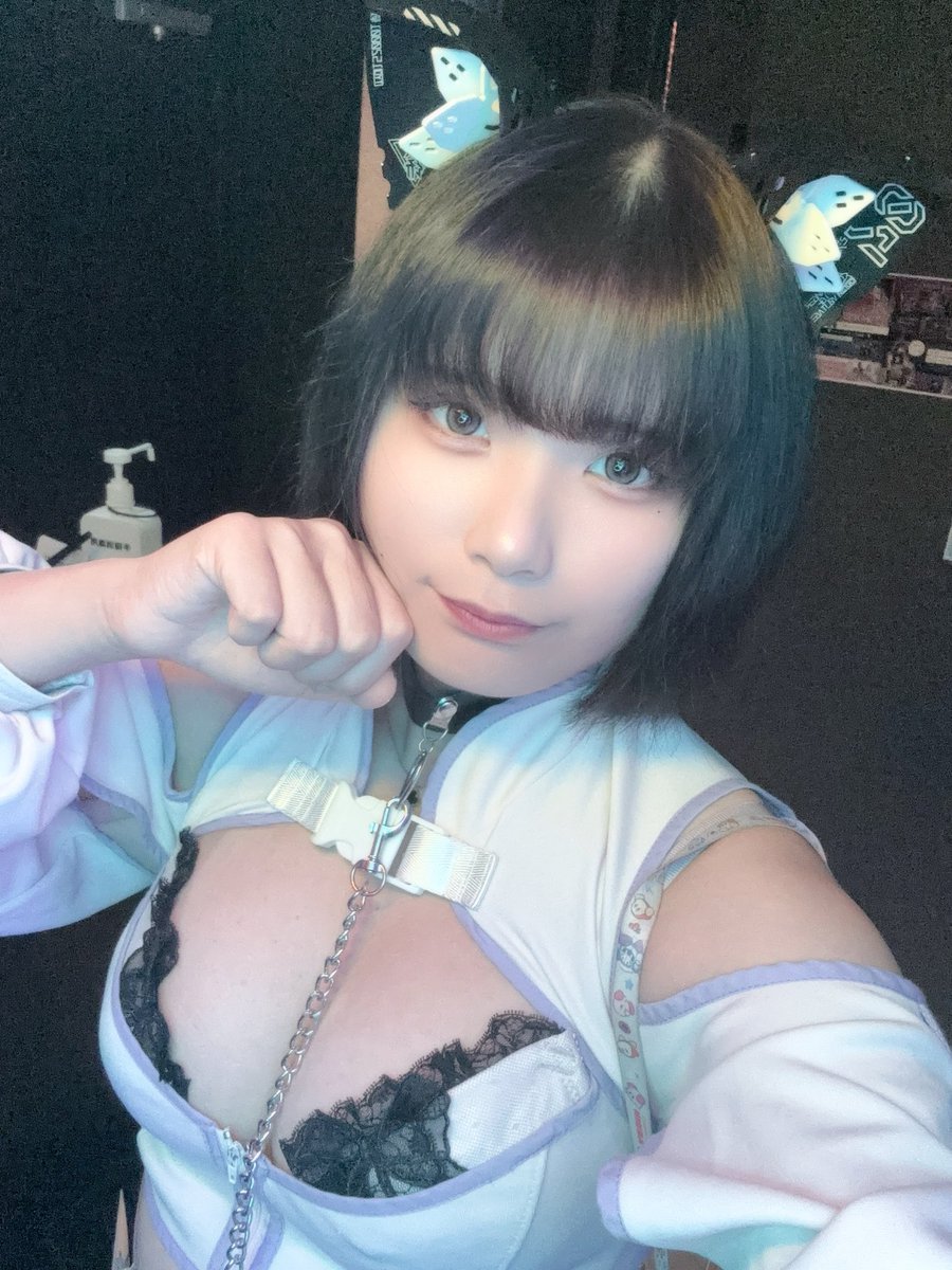 ログインしてます！ฅ( ̳• ·̫ • ̳ฅ)にゃ♡
新人ちゃんもｲﾏｽﾅｮ!

ABYSSではりめのバーイベ！たのしみだぁよ！
電脳またーりなので是非来てね！
