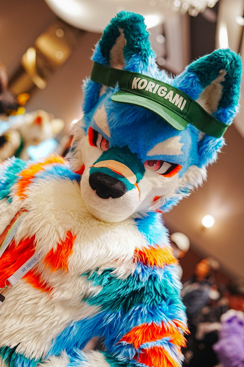 #퍼레이드2025 #FURRAID2025 

Such a cool and cute wolf shark!! KoriGami!!