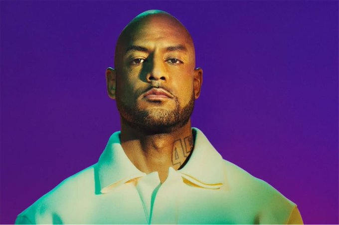 AlertesPasDinfo's tweet photo. 🚨📷ALERTE INFO | Booba aurait été placé en garde à vue après la découverte d’une photo de Gims sans lunettes.
source (@eaudesource)
#TwitterFR #Booba #GIMS https://t.co/evi2Xz81V7