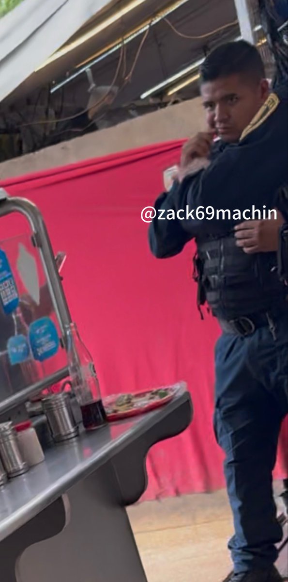 Jueves de ricos polis 👮🏻‍♂️ 🔥