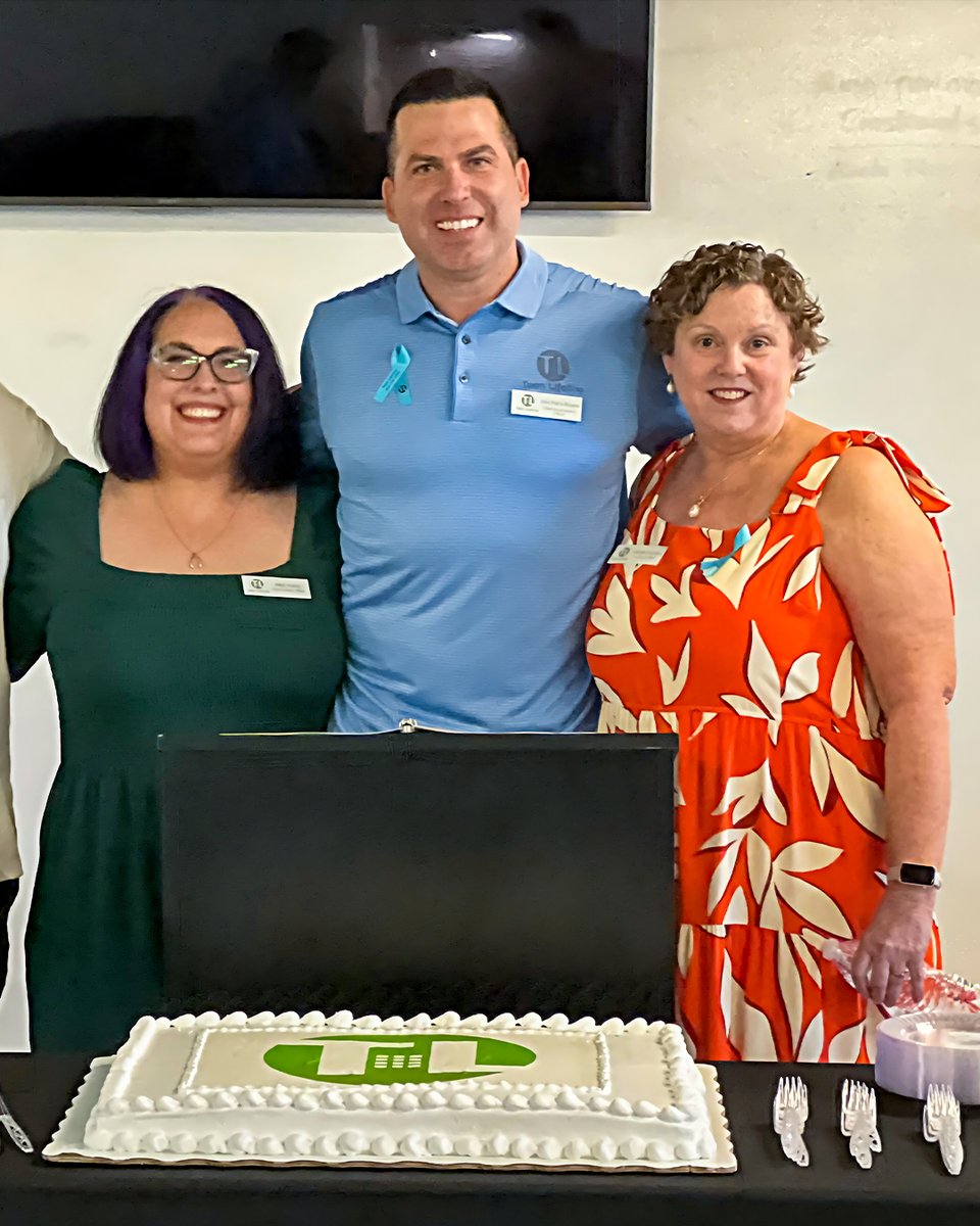 Happy #BossDay to powerhouse trio Michelle Moorhead, Nikki Kontz &amp; John Patris-Browne!👏

You live our values, empowering all to thrive in ways rippling out beyond measure.

Special shoutout to John—your energy &amp; vision have transformed us since summer!

Grateful for you💚💜🧡