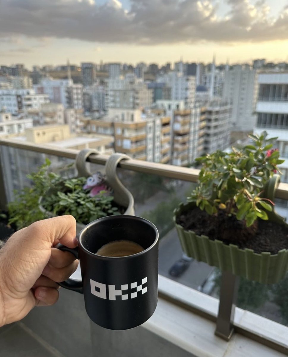 🌞 GM
☕️ 忙碌的周一，来杯咖啡