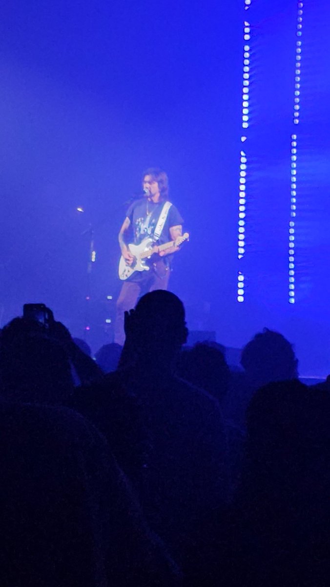 PreciousIR's tweet image. Te amo @JUANES Guatemala te extrañaba, Soldout papá!!!!!
Qué bonita fue esta noche