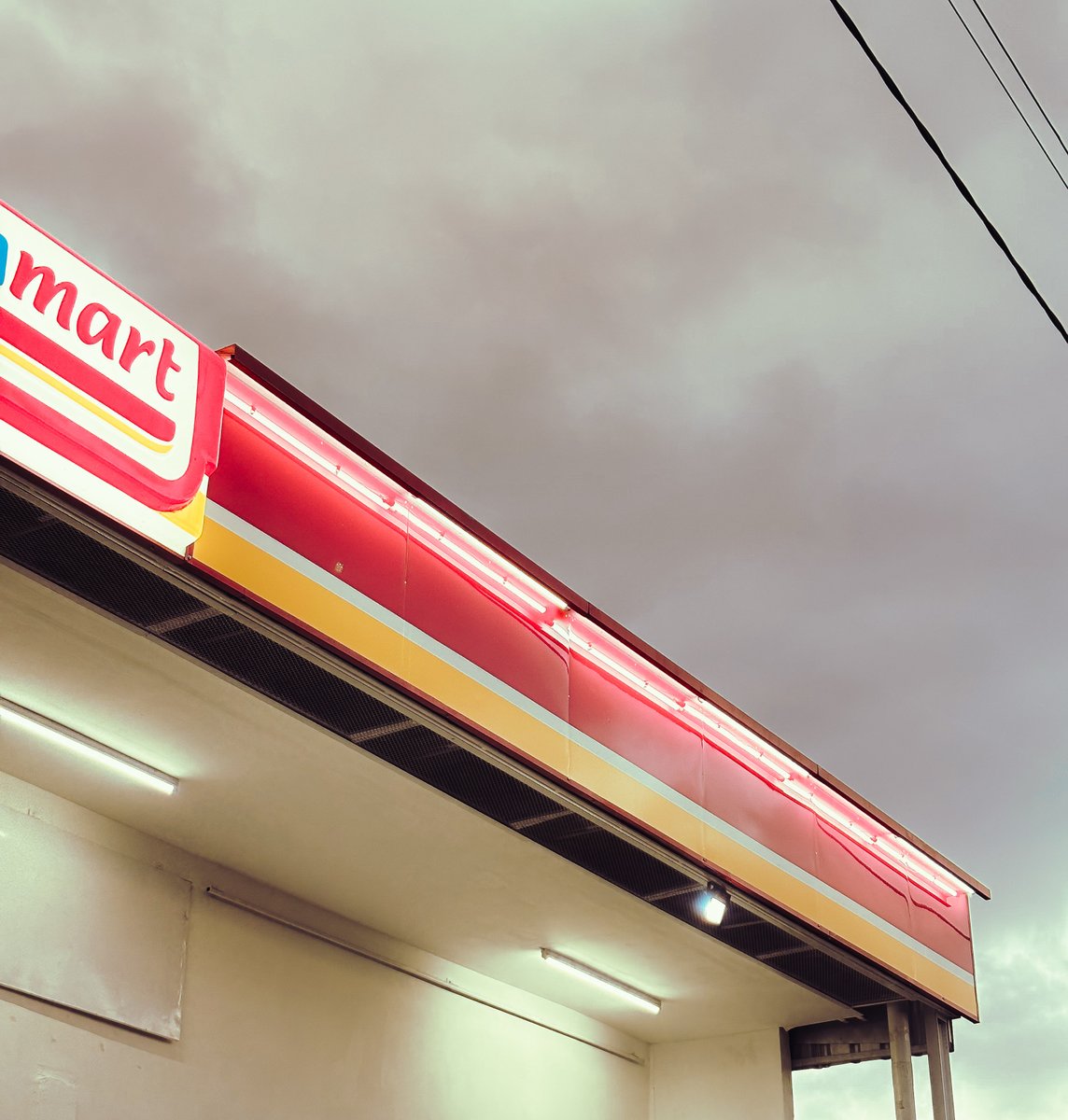 davdavega's tweet image. Daripada dibuang