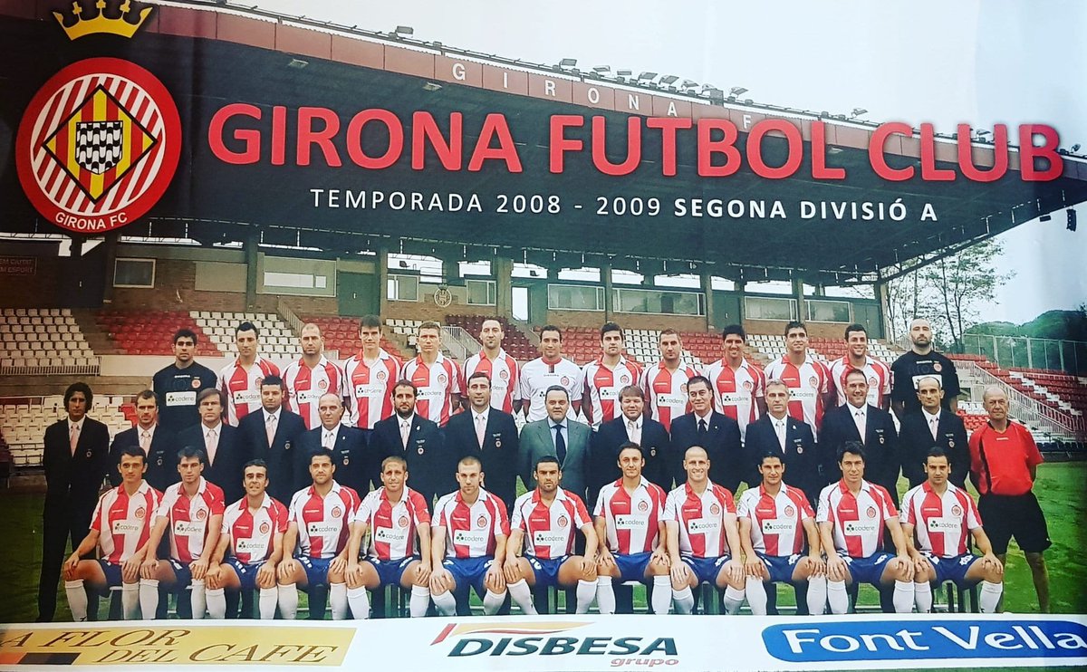 MateosPoch's tweet image. I a la imatge de plantilla de la temporada 2008/09, la del retorn a 2ona Divisió, els noms la foto-pòster
L&apos;equip al hivern, es va reforçar amb Felipe Sanchón i Igor de Souza
I 3 entrenadors van ocupar la banqueta: Agné, Salamero i Olmo, pare del futbolista, Dani Olmo

🤍❤️⚽