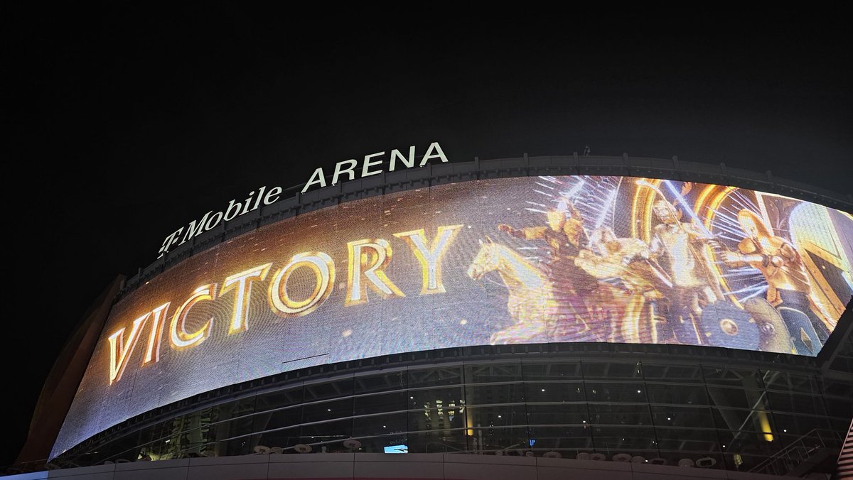 LilliMac2's tweet image. #GoKnightsGo #VegasBorn    #DefendTheFortress #TheGoldenEra #VictoryIsOurs 

@GoldenKnights