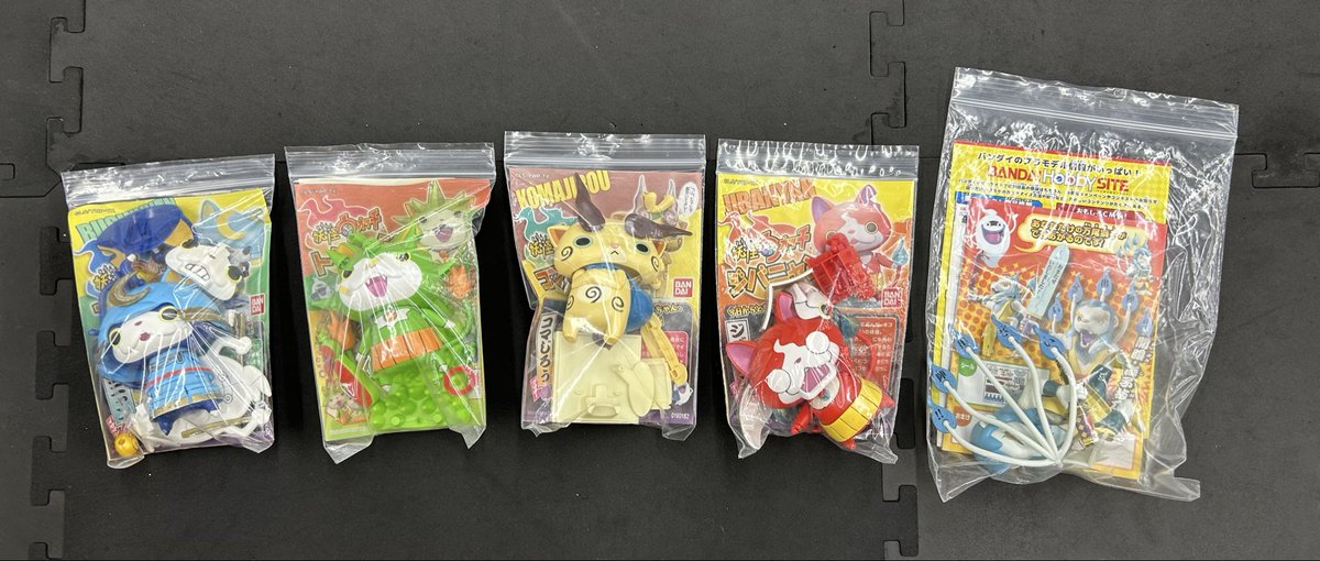 組み立て済み、ジャンクパーツなど続々と入荷中☆
ほんの一部、ご紹介です😆