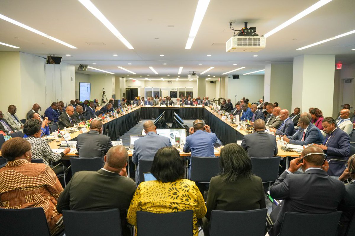 fanatelevision's tweet image. #Ethiopia’s Central Bank Governor Appeals for Swift and Fair IMF Quota Realignment
#IMFMeetings
fanamc.com/english/ethiop…