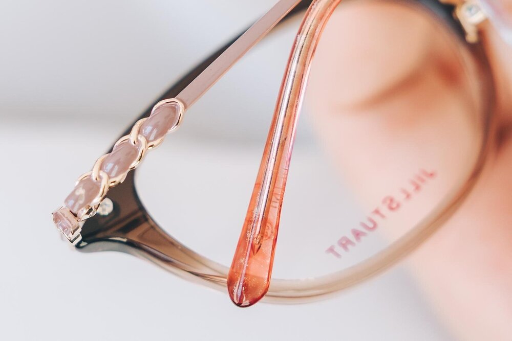 ジルスチュアート"透けカラー×マーブル柄"の新作アイウェア - fashion-press.net/news/139358